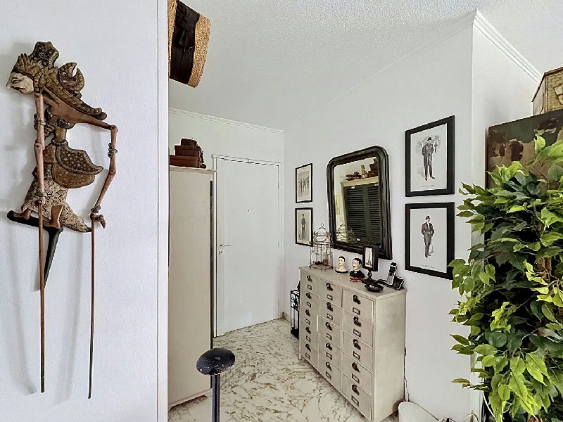 Antibes - Val Claret - Ground-floor apartment with a private 320 m² garden - 5