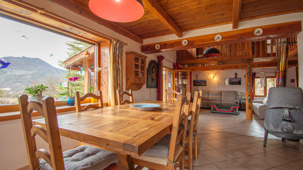 4 bed property with amazing views, very quiet location, water source, pond, pool, stables - 4