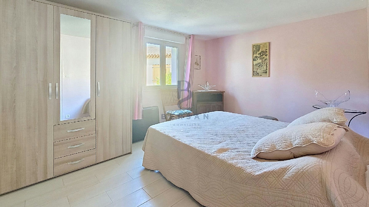 Charming detached villa in Fréjus - 11