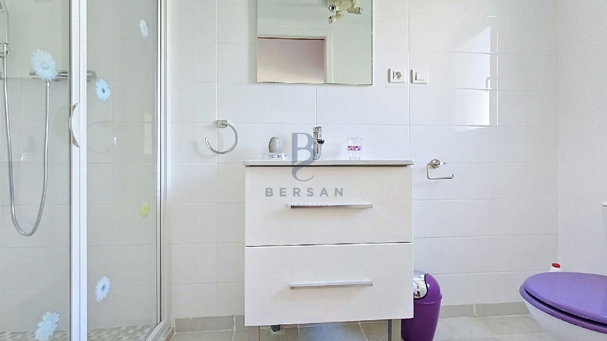 Charming detached villa in Fréjus - 12