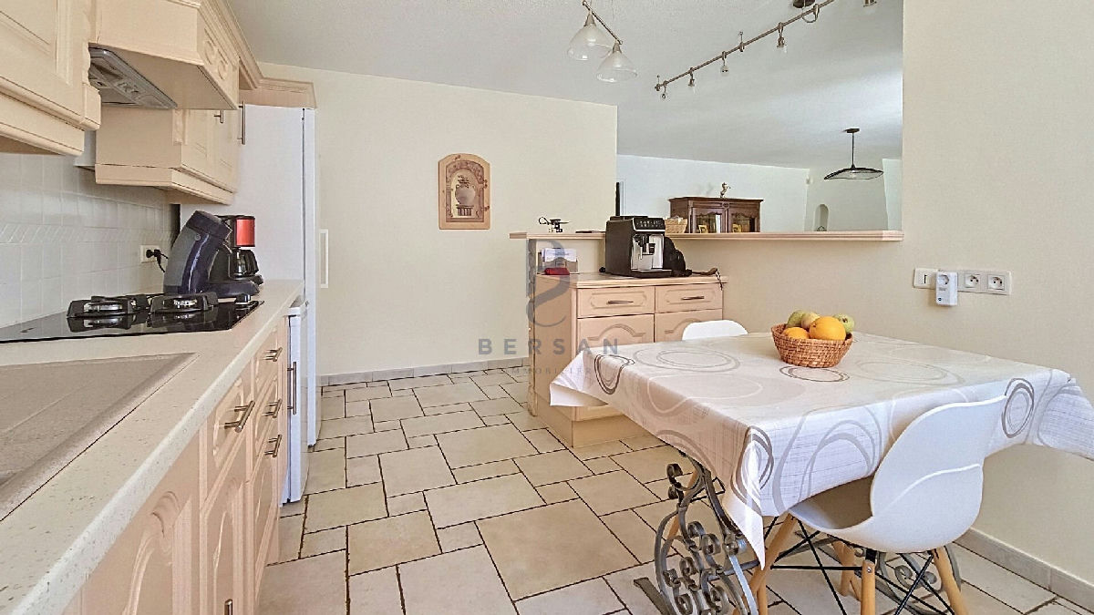 Charming detached villa in Fréjus - 7