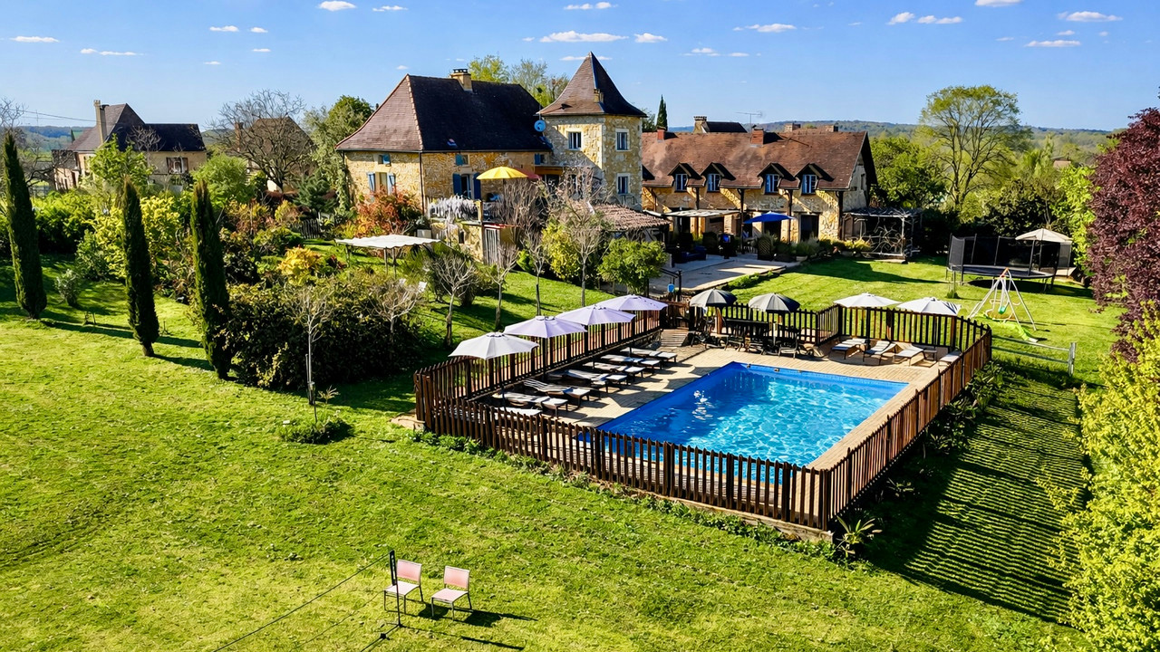 Superb property with 4 gites and pool