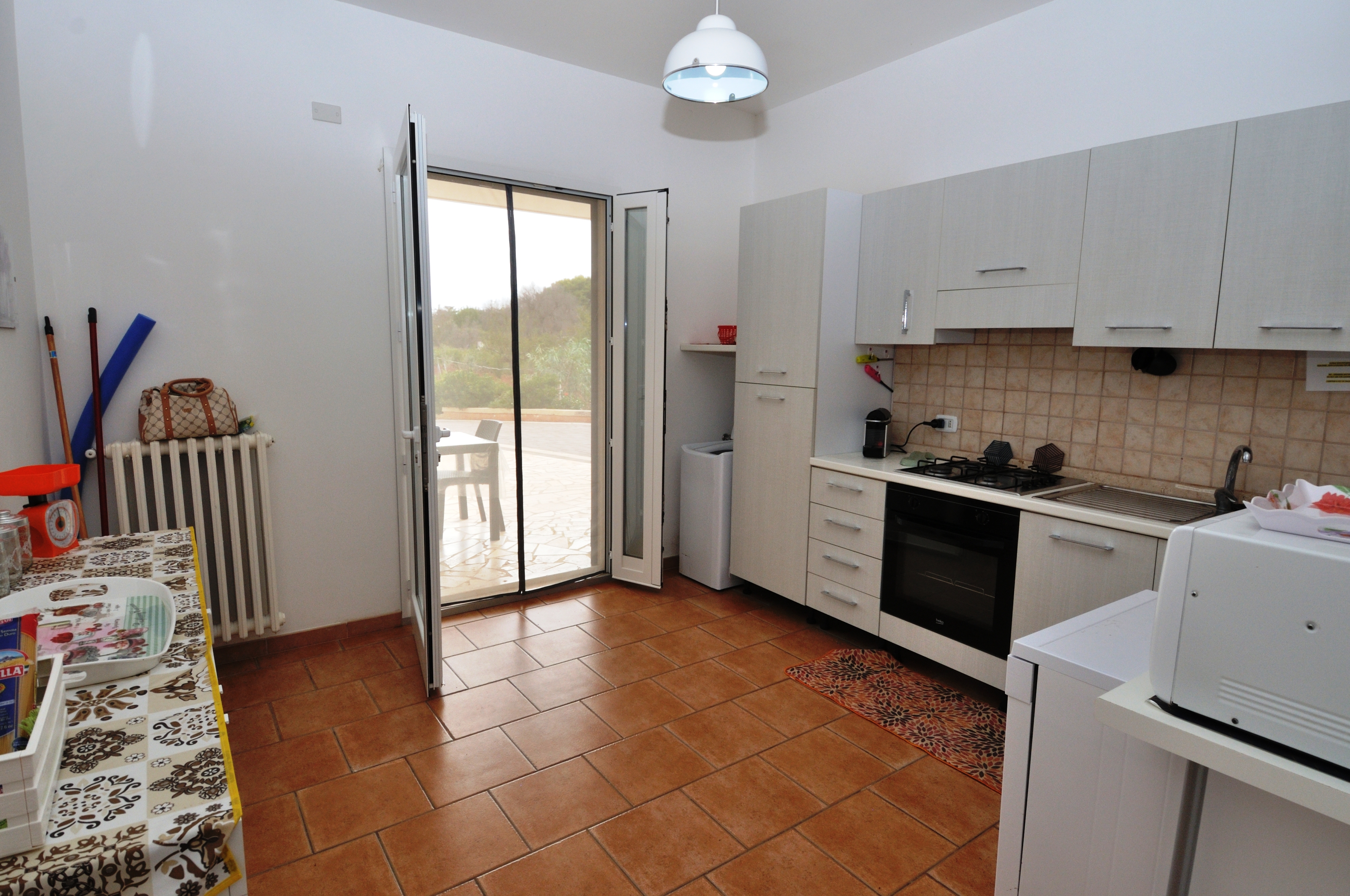 Villa with swimming pool in the countryside of San Vito dei Normanni - 5