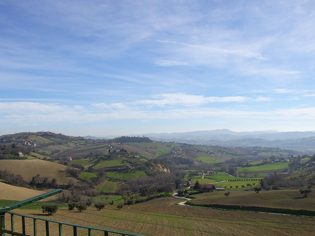 Villa with office and workshop - 5