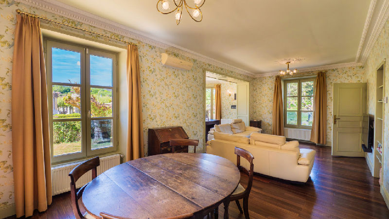 Exceptional Prestigious Manor house with guest accommodation in the heart of historic Sarlat la Cane - 5