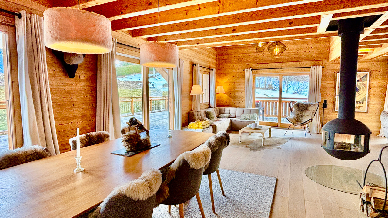Luxury 4 bedroom ski chalet FOR SALE in St Gervais les Bains - 3