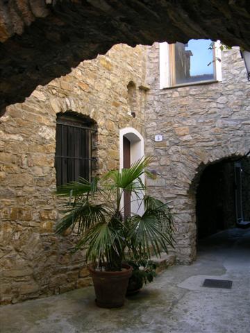 Townhouse in Cipressa, 4 floors, 2-3 rooms, 2 balconies with sea vieuw - 5