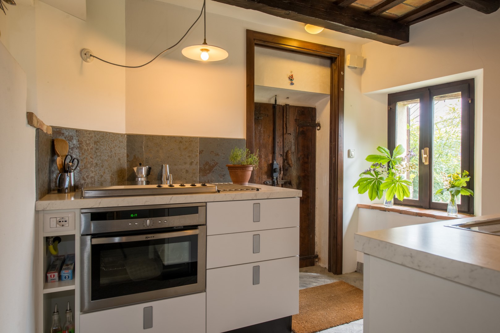 Fantastic and durable property with swimming pool and 2 flats, very suitable for tourist activity B&B or long-term rental - 4