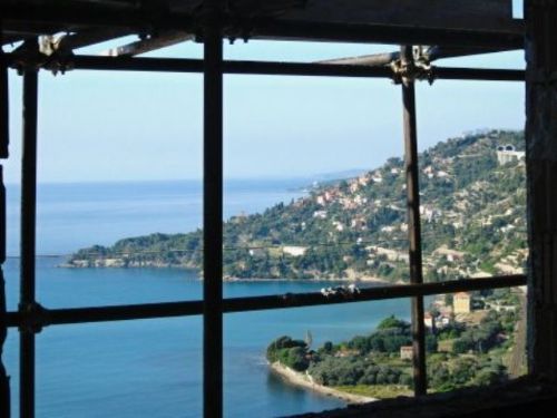 Palace of the Seabirds Overlooking the Hanbury Gardens - 3