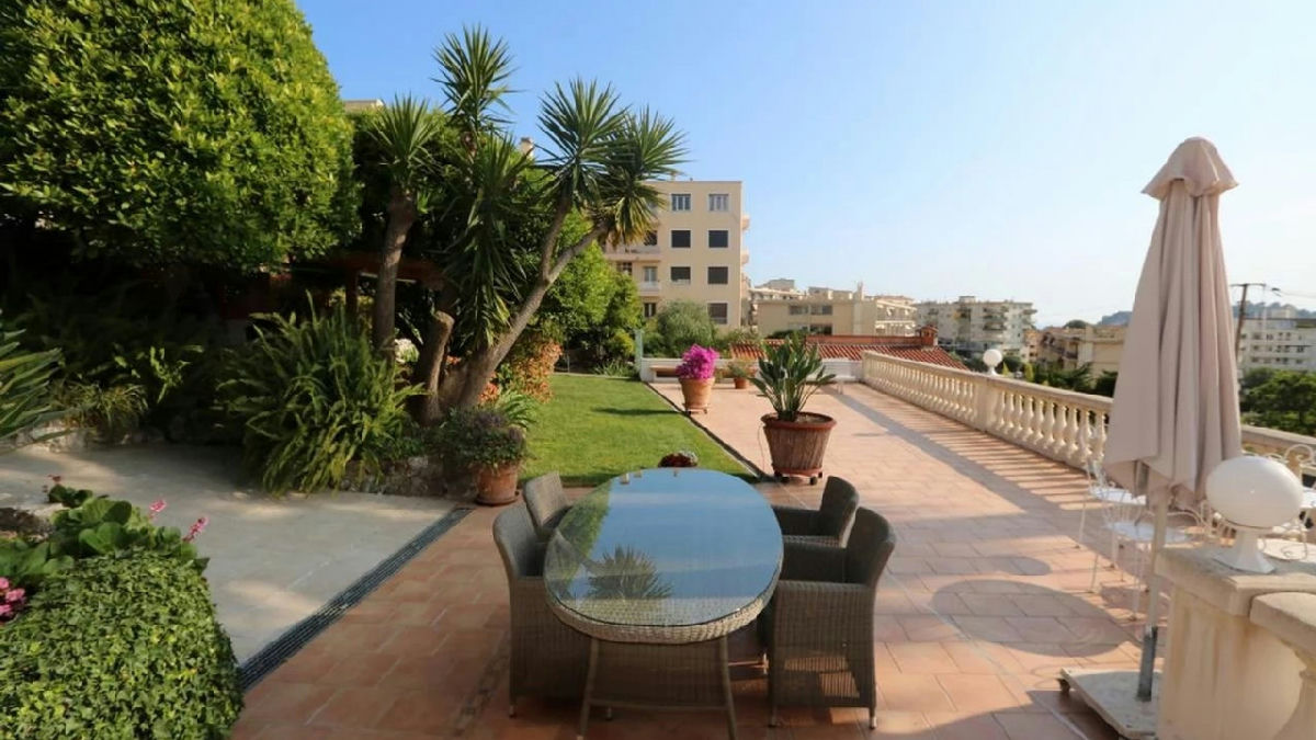 2/3 room villa with garden, terrace, and garage - 9
