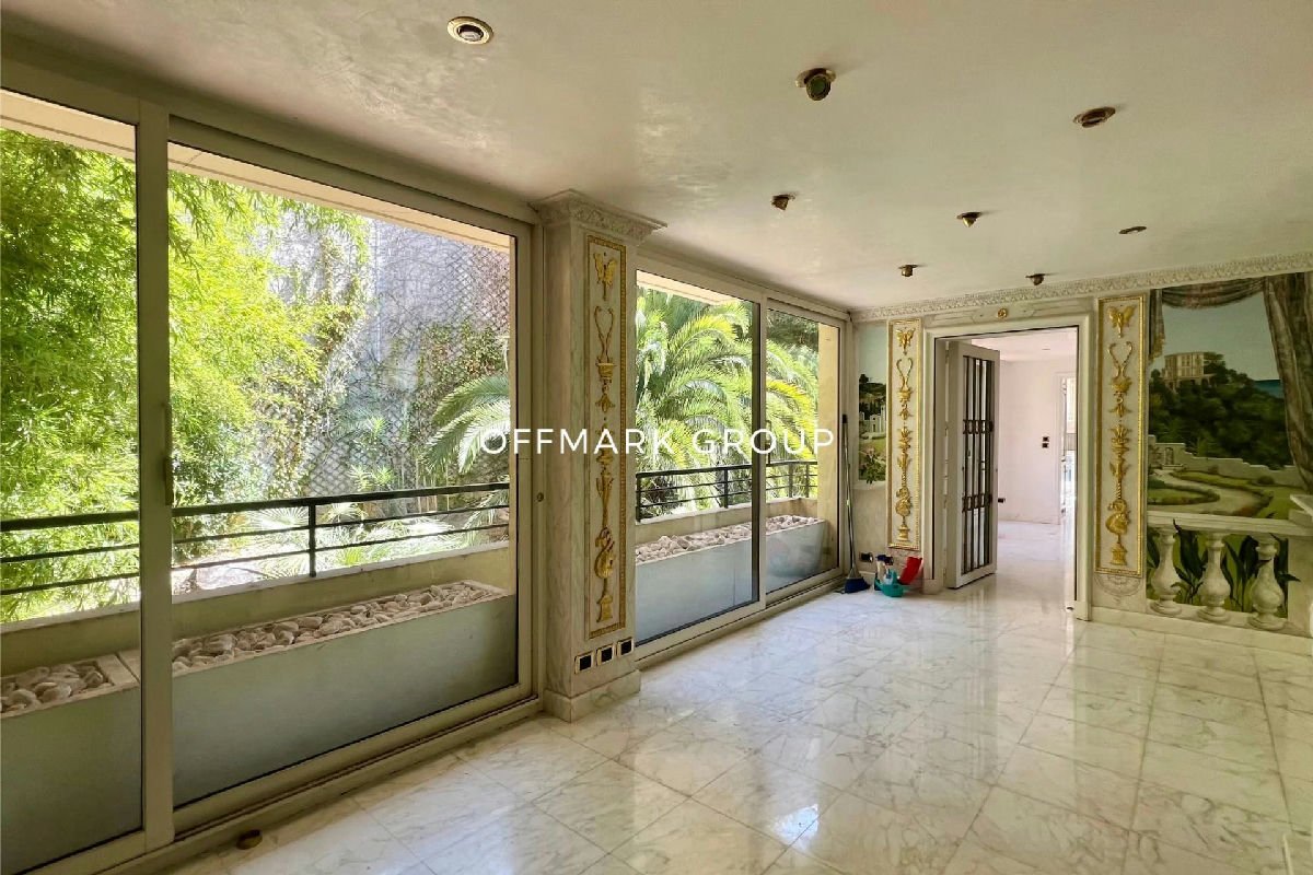 Apartment With Sea View Near Monaco - 13