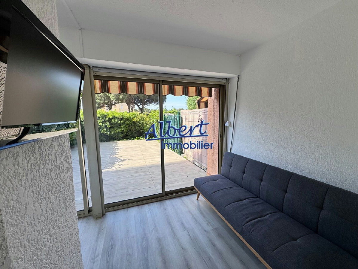 Apartment in Six-Fours-les-Plages - 4