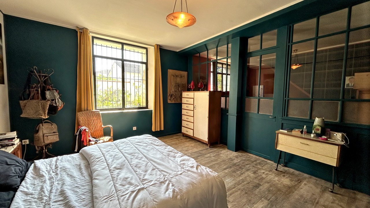 Niort – Rare 500 m² property, renovated former industrial building a stone's throw from Port Boinot - 2