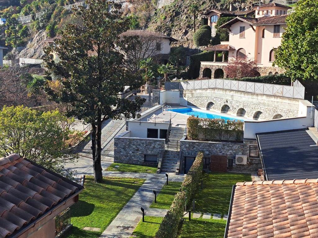 Luxurious apartment in the centre of Menaggio with pool and lake views