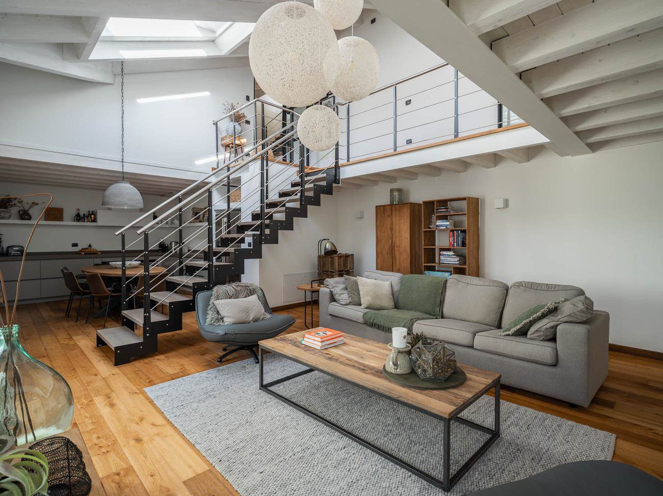 Luxurious apartment in the centre of Menaggio with pool and lake views - 4