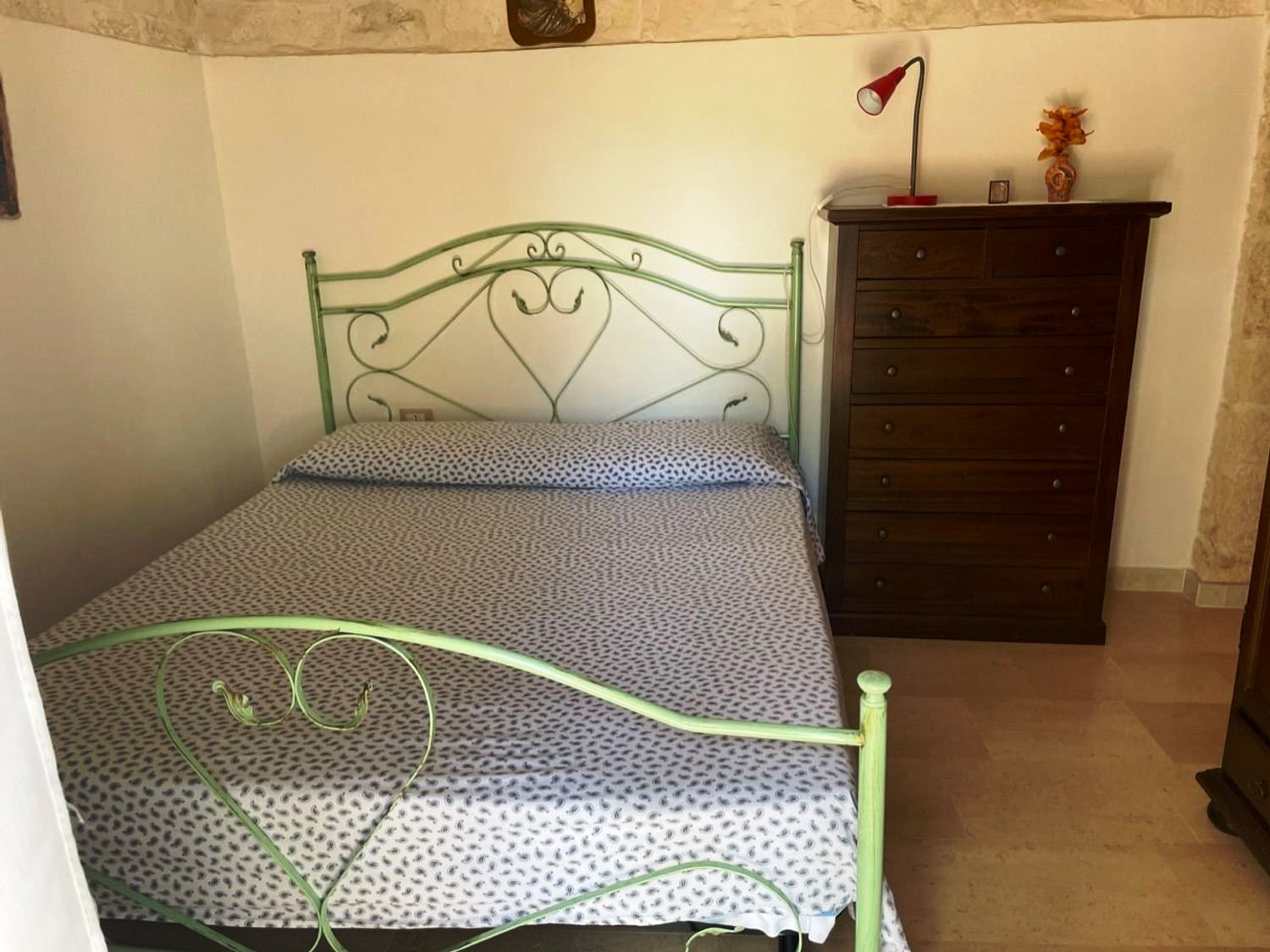 Trullo with lamia in the countryside of Ceglie Messapica - 4