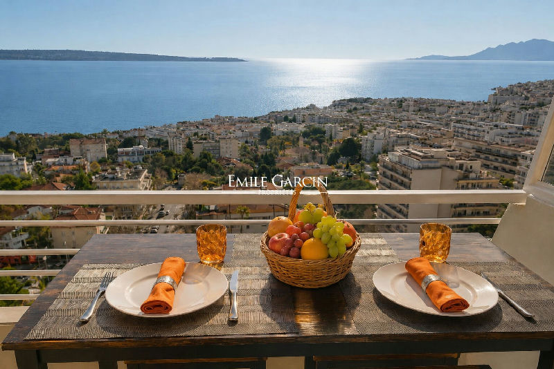 Apartment with panoramic sea views - 4