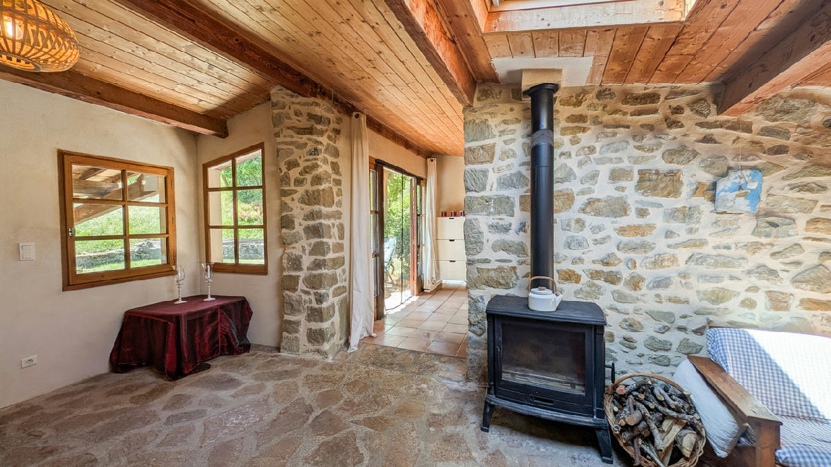 Charming Stone Farmhouse - 16 Ha. of Land – 2 Homes to Unite – Peaceful Setting for authentic French - 7