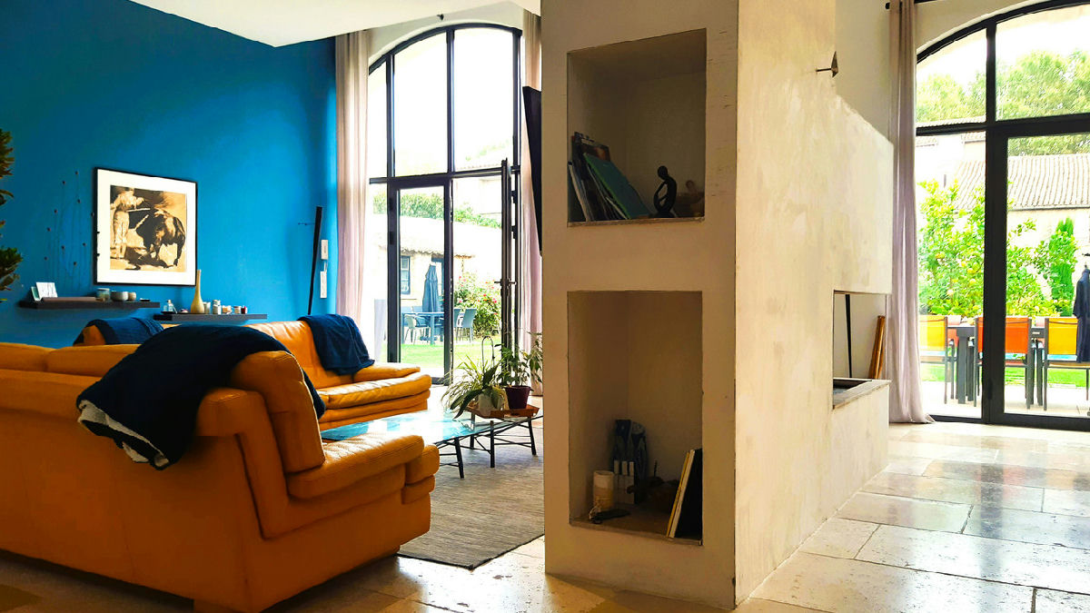 Stunning 4-bed Barn Conversion with Pool, 3-bed Gîte, Office & Parking. Walk to restaurants - 5