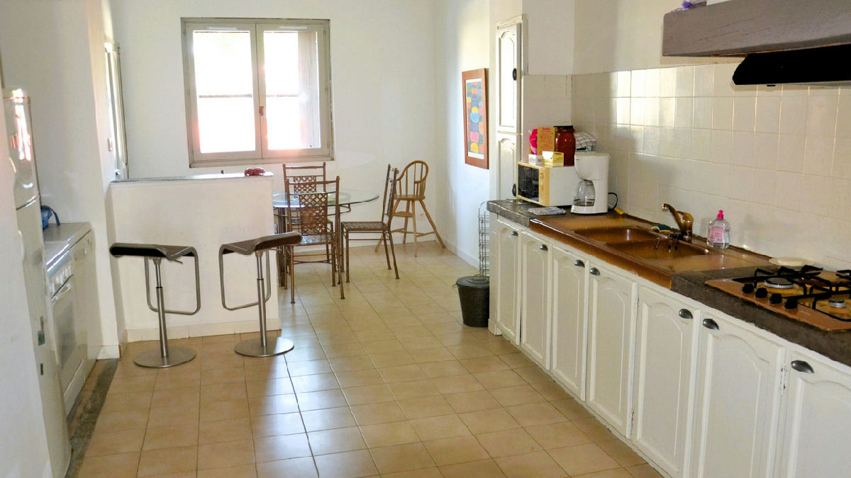 Stunning 4-bed Barn Conversion with Pool, 3-bed Gîte, Office & Parking. Walk to restaurants - 8