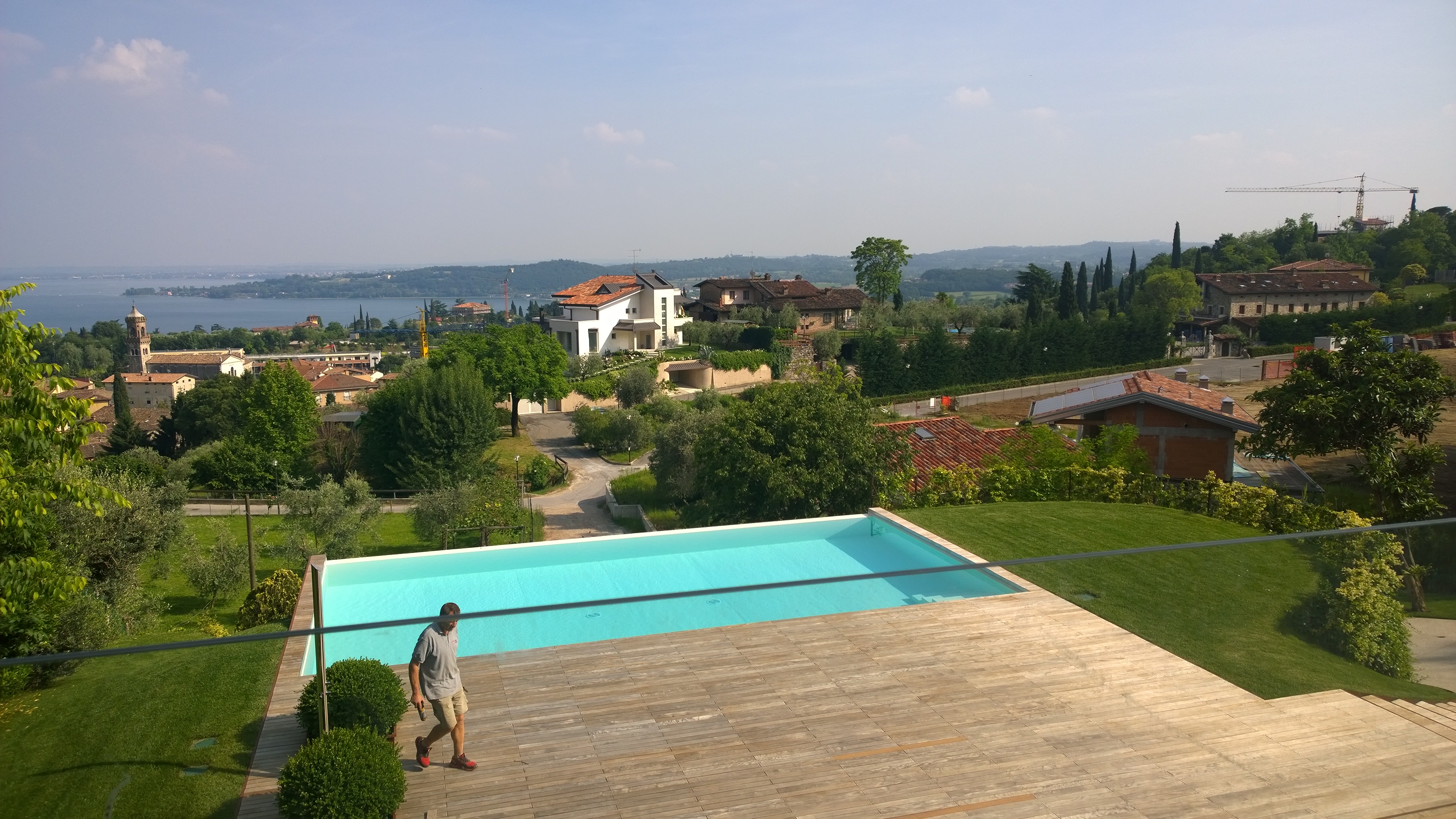 Luxury high-end technology villa with stunning views of Garda Lake - 3