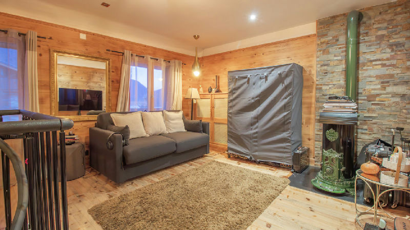 Detached & renovated house with a barn & planning permission for 100m², garden. Courchevel, 3 Vallée - 6