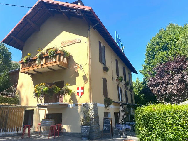Charming Boutique Hotel/Restaurant Business for sale in Bourg Saint Maurice - 2