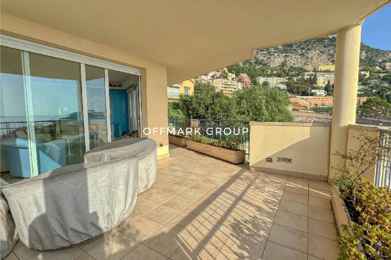 Magnificent Apartment With Sea View - 3
