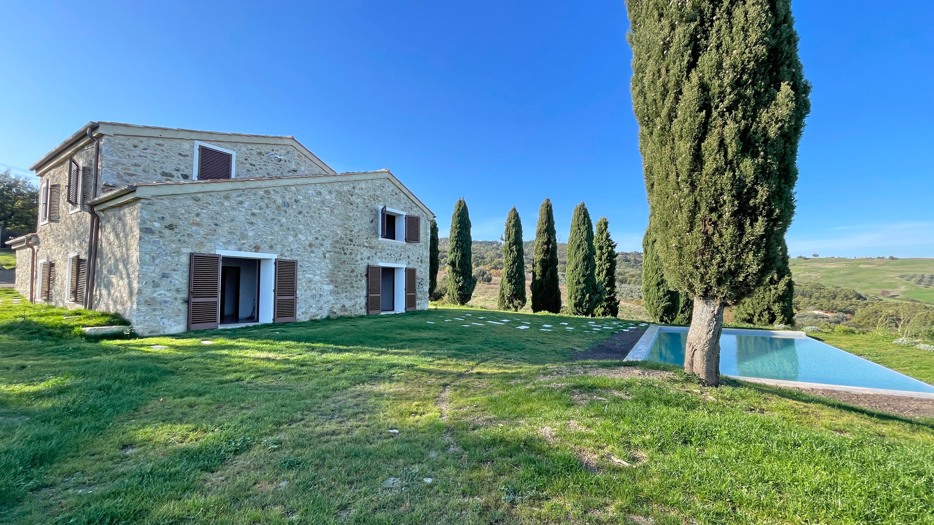 Stone farmhouse with breathtaking views of the Val d'Orcia and infinity pool - 3