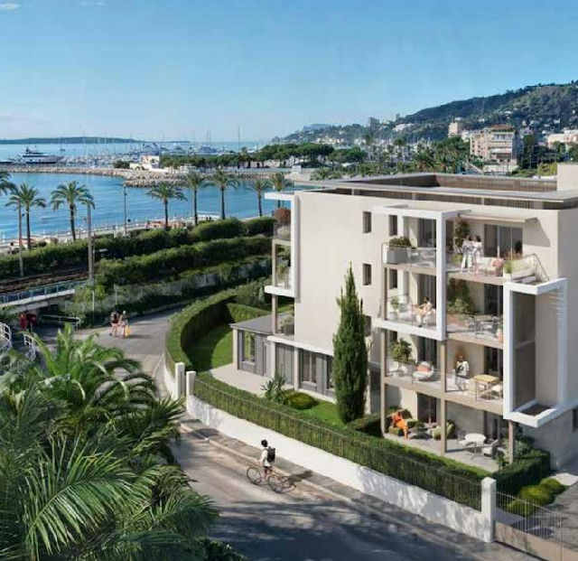 Near Cannes-Golfe Juan-50m to the beach