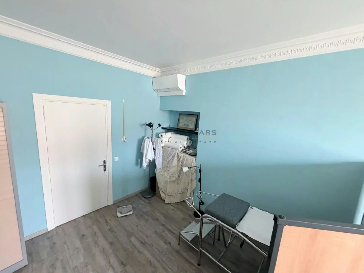 Nice City Centre – Avenue Jean Médecin Rare Opportunity – Prime Commercial/Professional Property - 25