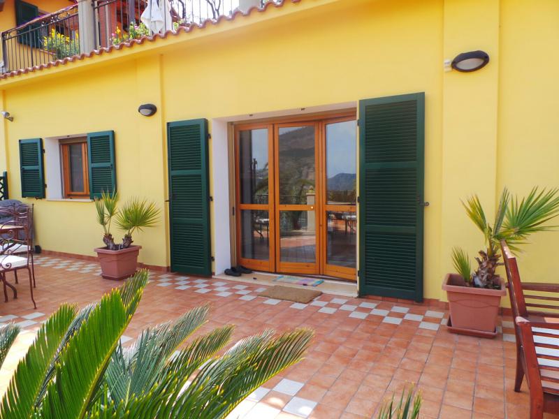 Beautiful semi-detached house - 5