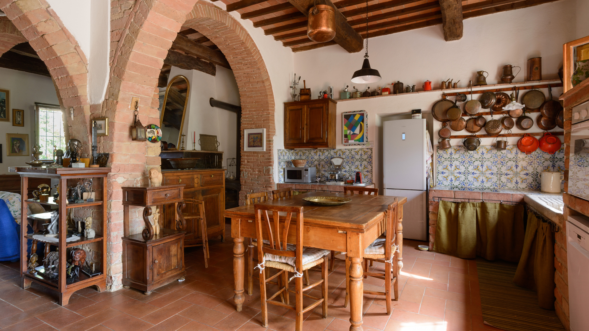 Rustic Tuscan Stone Family Farmhouse with 4 bedrooms near village - 4