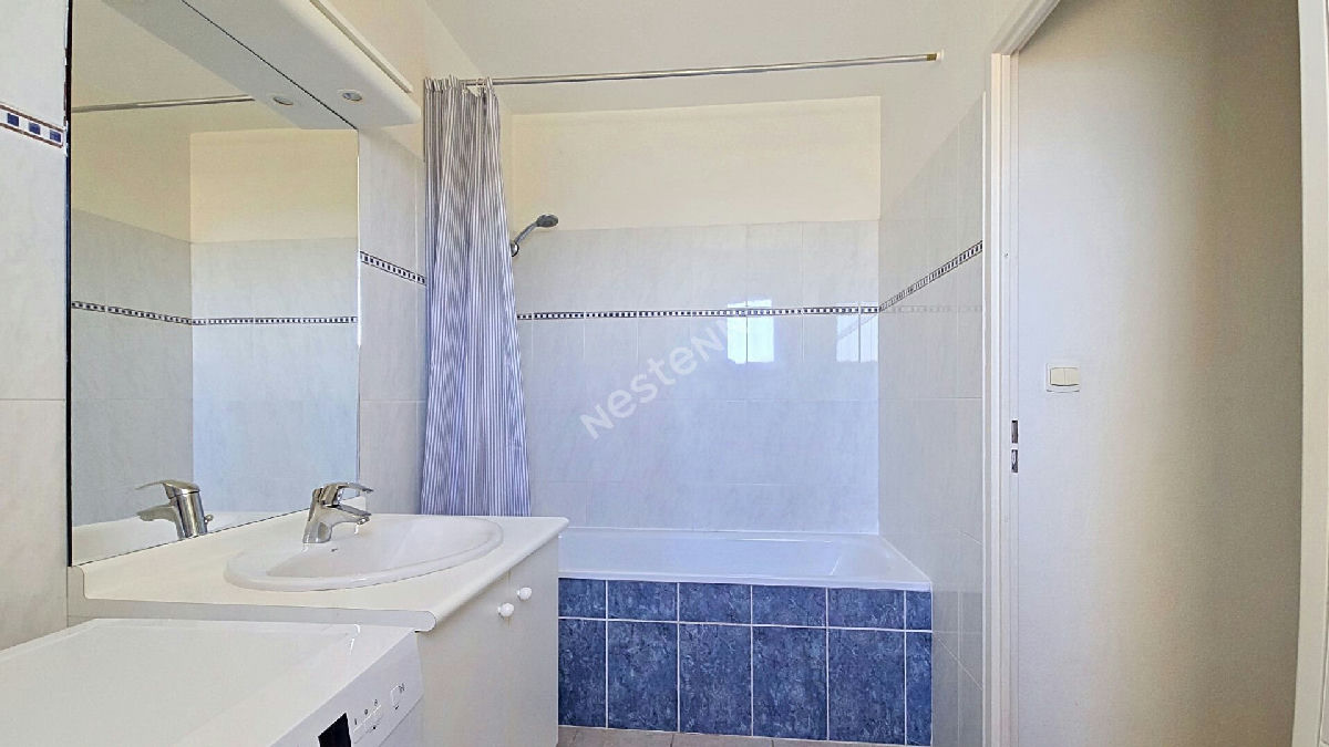 Spacious and Friendly Two-Room Apartment with Terrace - 17