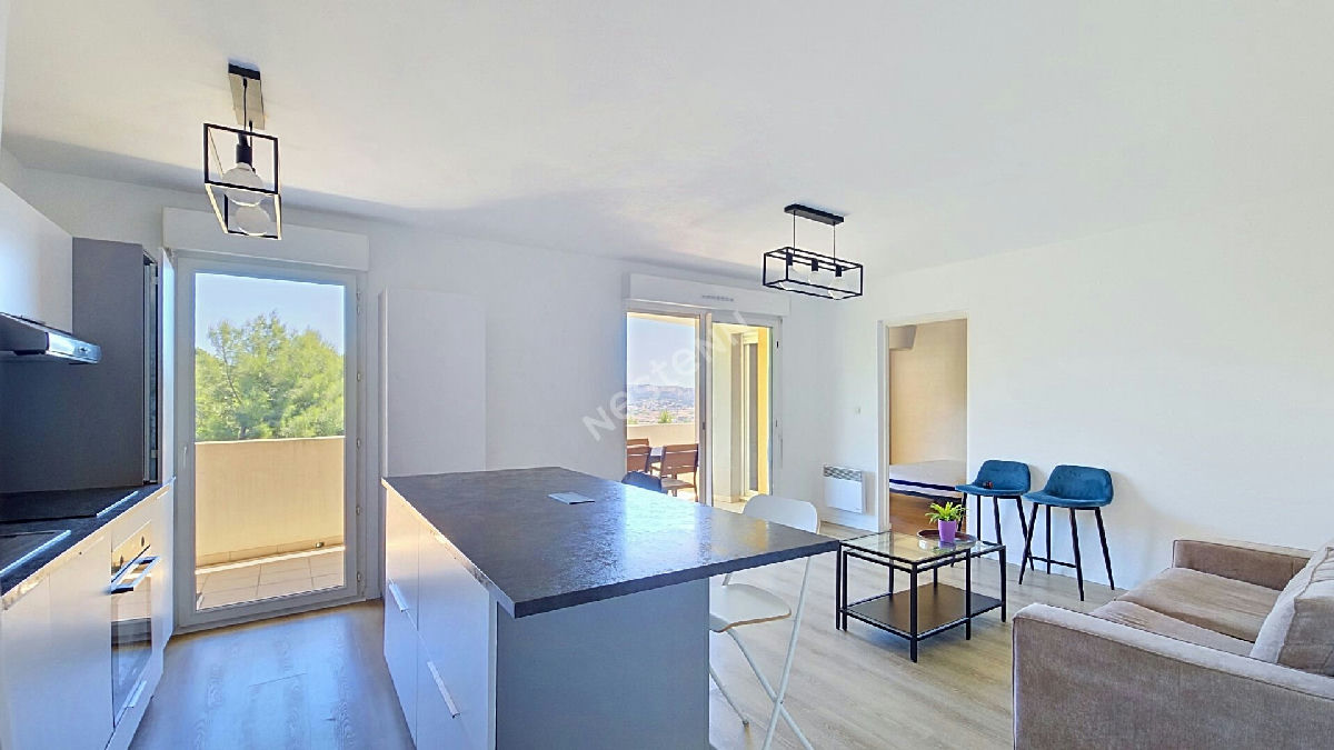 Spacious and Friendly Two-Room Apartment with Terrace - 6