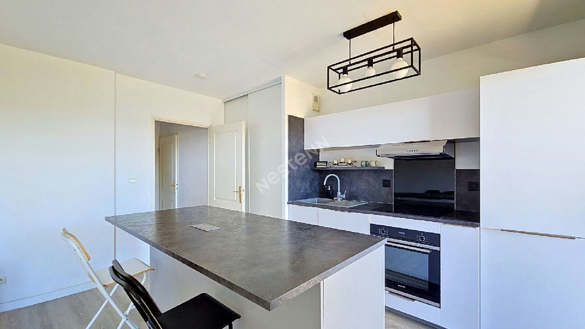 Spacious and Friendly Two-Room Apartment with Terrace - 7
