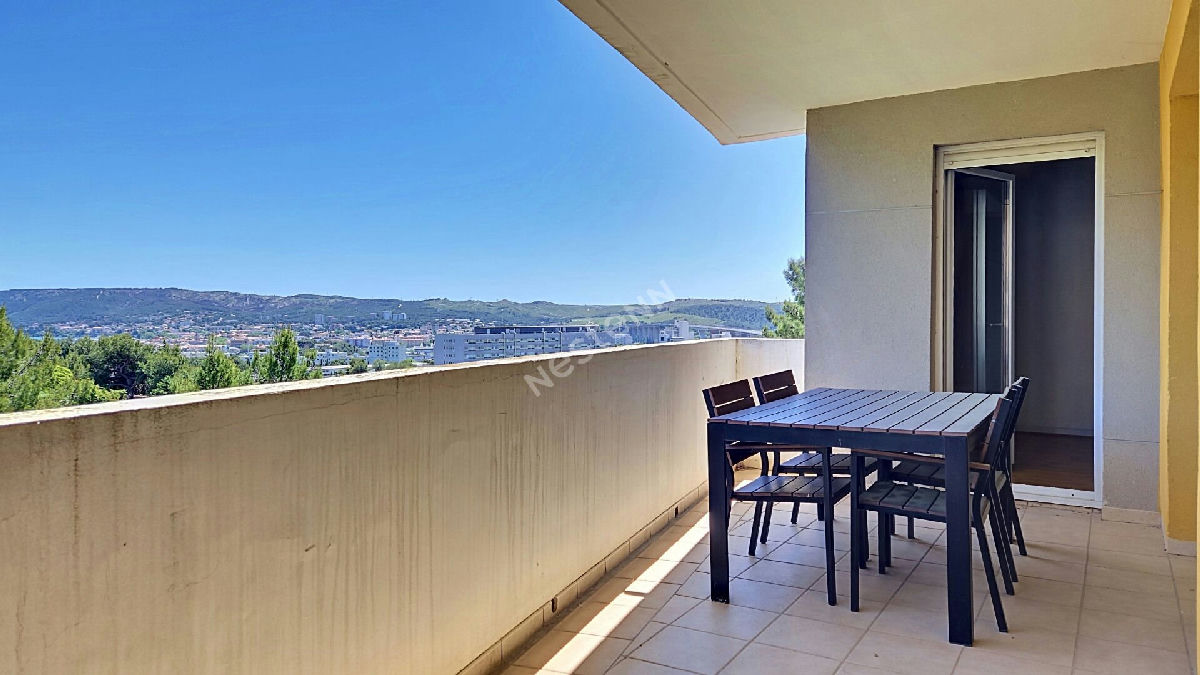 Spacious and Friendly Two-Room Apartment with Terrace - 8