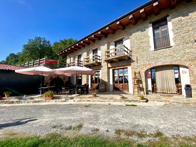Complete agriturismo with professional kitchen and restaurant - 2