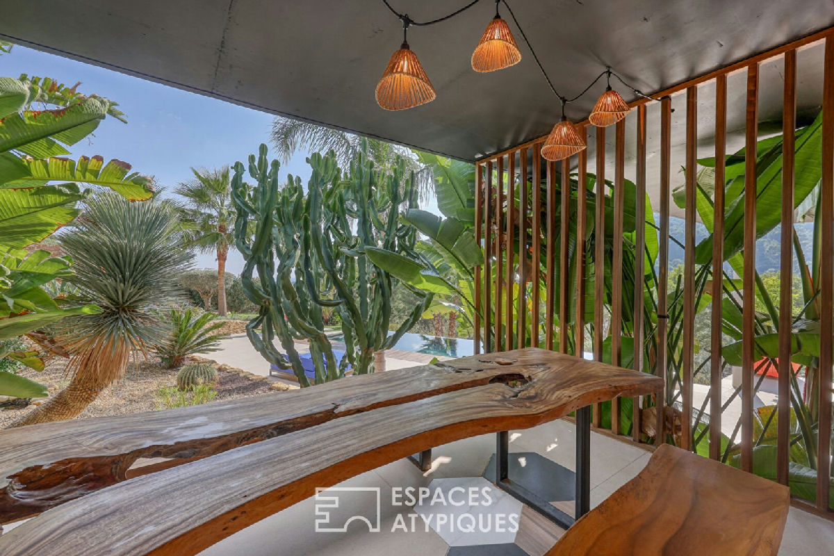 Atypical architect-designed house with a cinematic view - 11