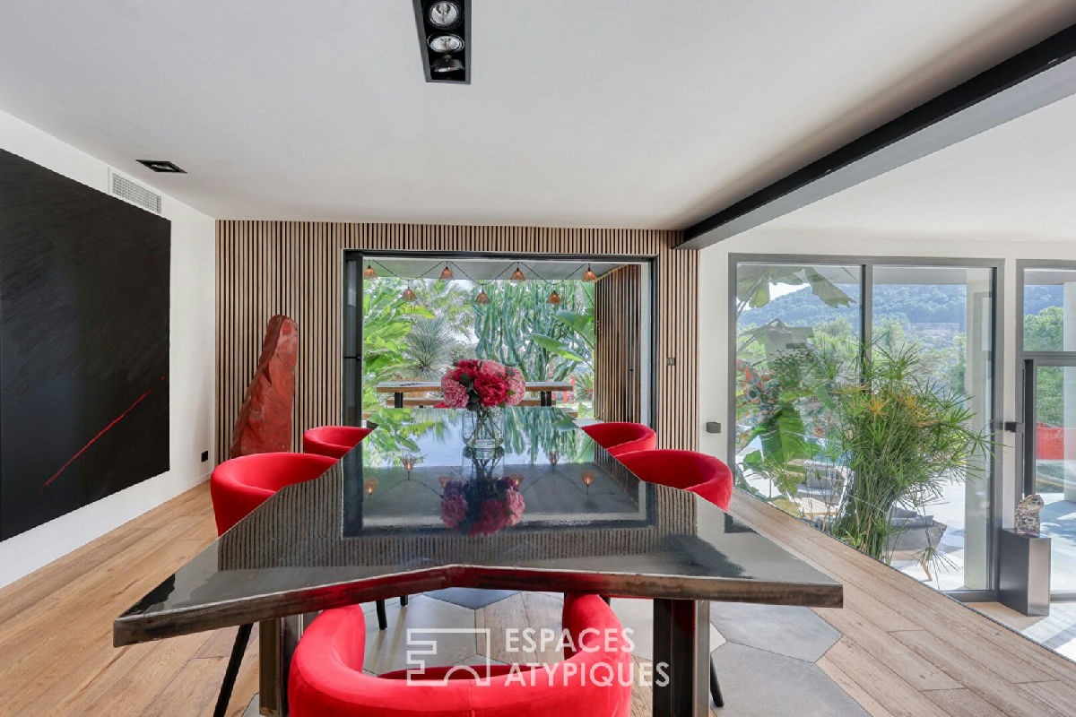 Atypical architect-designed house with a cinematic view - 10