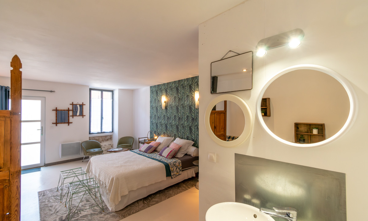 Elegant Maison de Maître with Renovated Gîte, Garden, Pool & Garage 5 km from Canal du Midi - 4