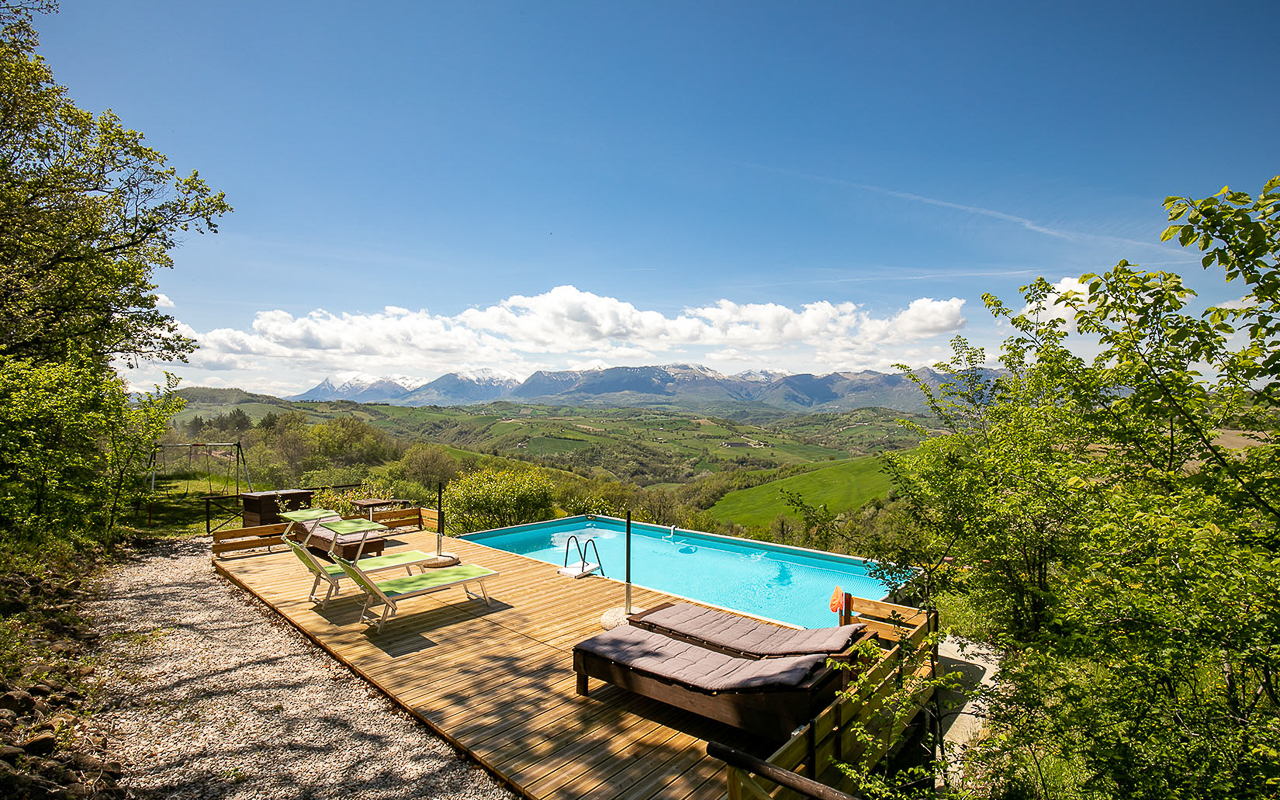 Casale Vera is a country house for sale that presents a unique opportunity for those seeking to indulge in the charm of rural tourism - 3