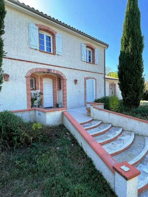 Beautiful villa with gite and swimming pool - 5
