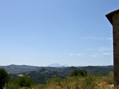 House on the hill with spectacular views - 2