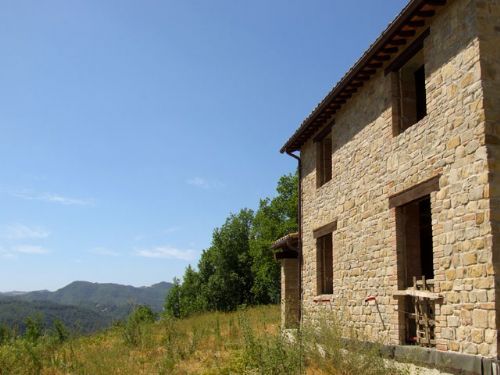 House on the hill with spectacular views - 3