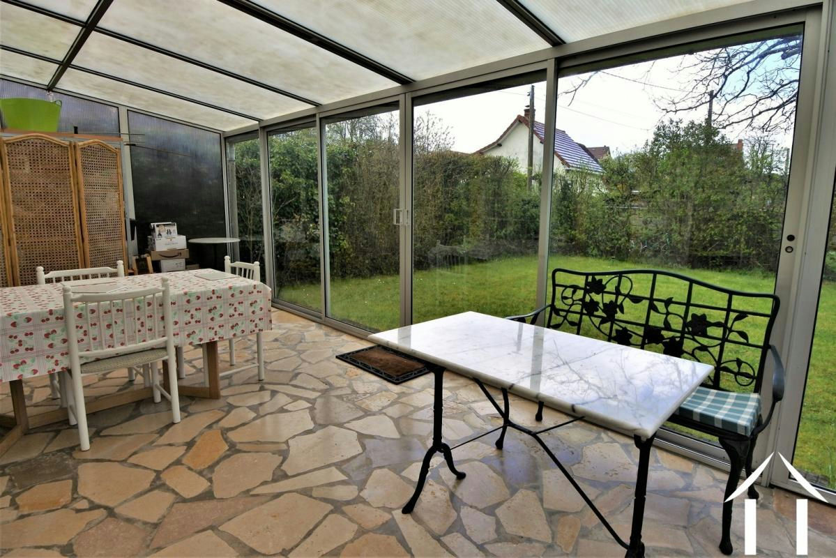 2 bedroom stone house, small garden and nice view. Burgundy - 7