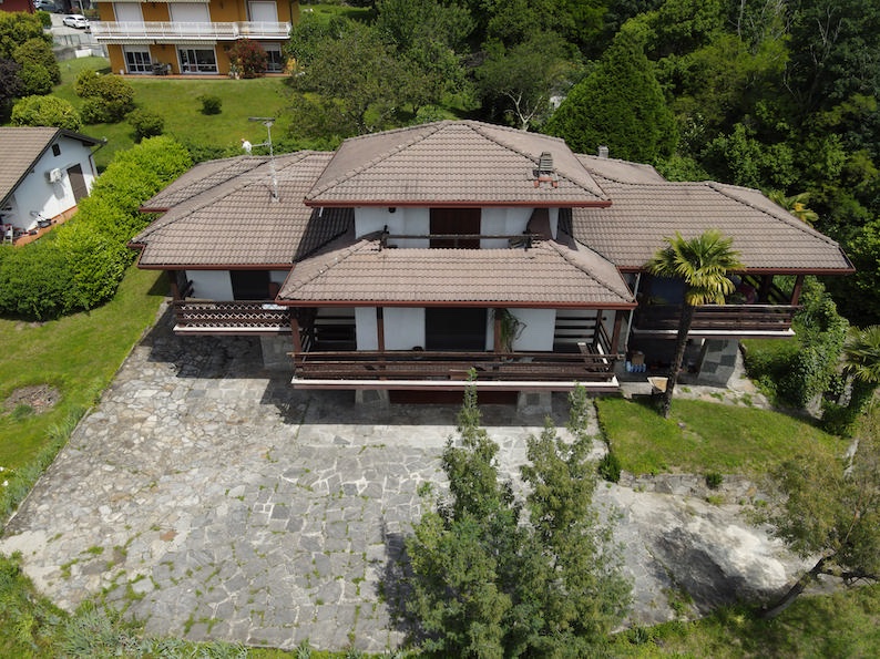 Authentic villa with lake view - 4