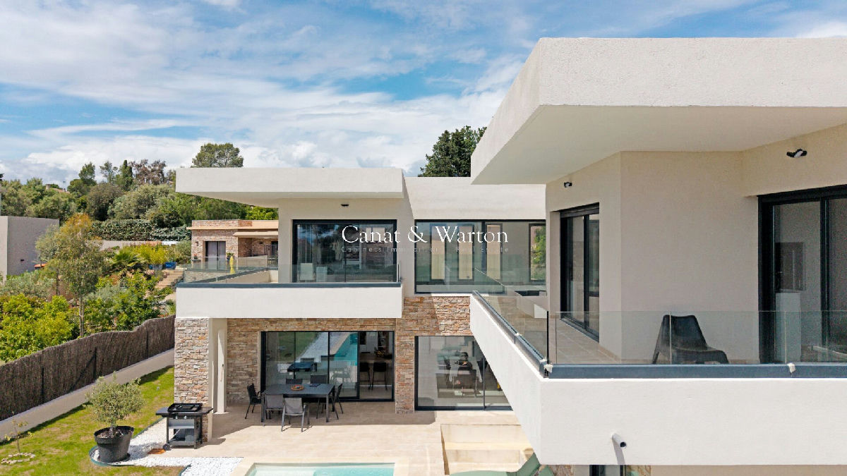 Exceptional clarity - 1