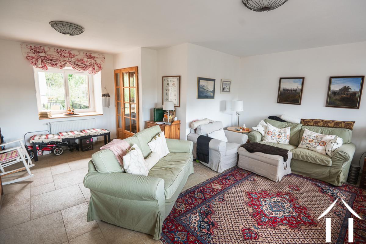 5 bedroom house with guest house and pool - 4