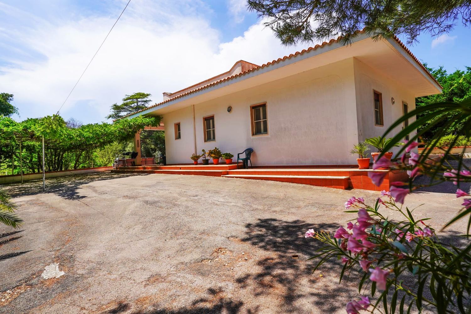 Villa with swimming pool in the countryside of Carovigno - 2